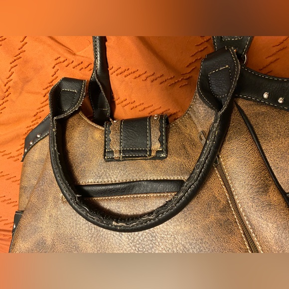 Used Western style purse and matching wallet set - Picture 12 of 13